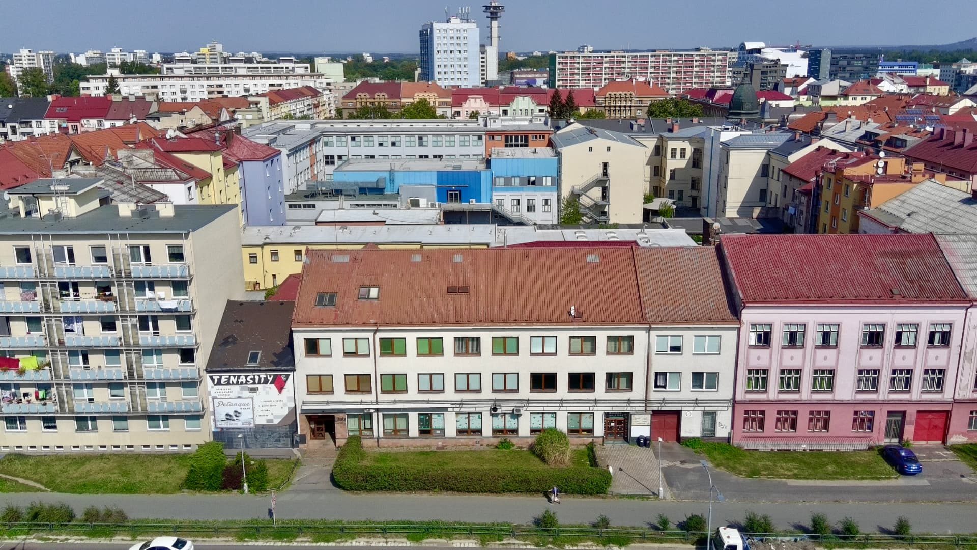OFFICE LIBUŠE Pardubice — Letecký pohled na areál