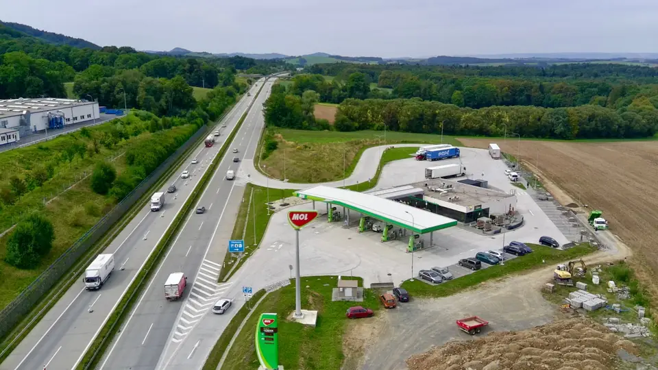 Čerpací stanice D48 Frýdek-Místek, Chlebovice, dálnice D48, Frýdek-Místek